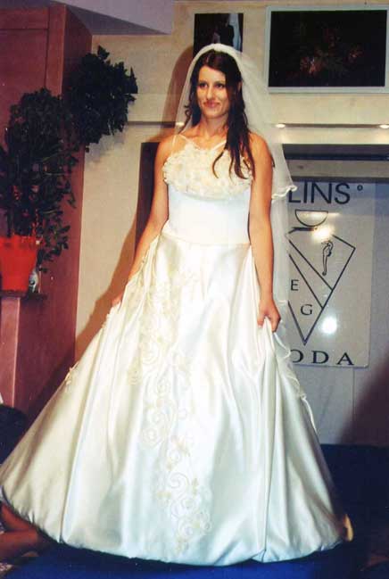 Cerimonie - Vestito classico sposa su misura - Elins moda - abiti da matrimonio, cerimonia. Sartoria abito laboratorio artigianale Atelier a Roma foto-707 
