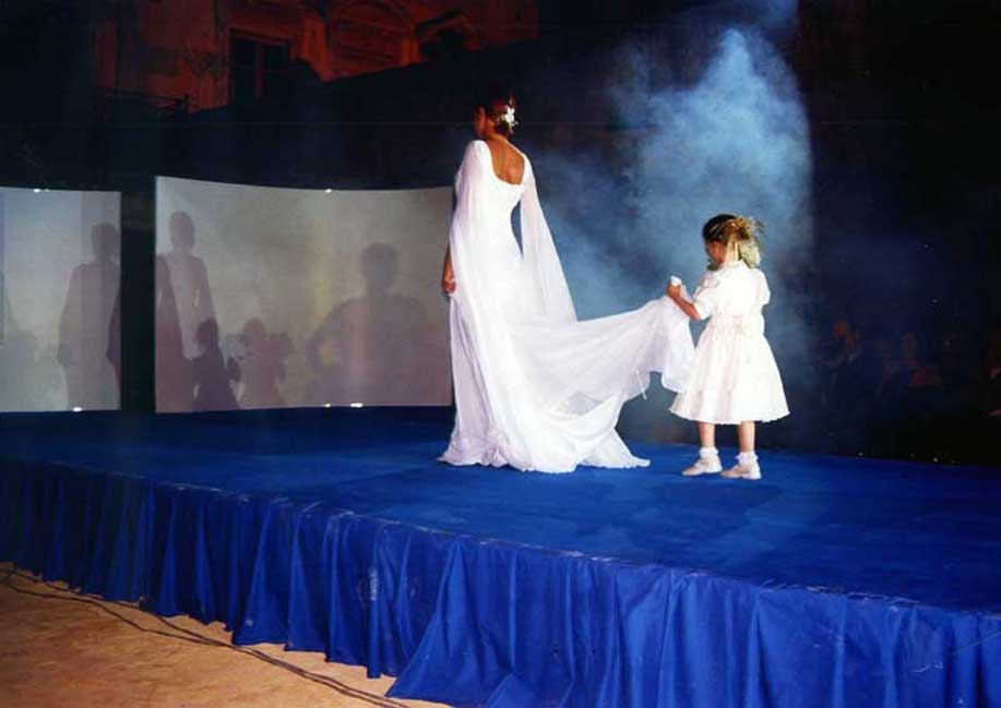 Cerimonie - Vestito classico sposa su misura - Elins moda - abiti da matrimonio, cerimonia. Sartoria abito laboratorio artigianale Atelier a Roma foto-724 